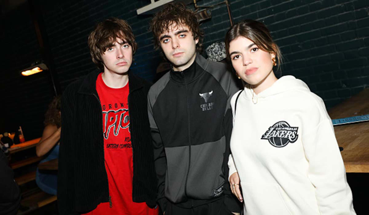 BRINGING SWAGGER BACK, NOBODY WILL FORGET, WE'RE TALKING ABOUT THE KIDS, HEIRS TO THE BRITPOP THRONE, NEXT GENERATION HAS ARRIVED, LENNON GALLAGHER, HE'S GOT THE LOOK, GENE GALLAGHER, THOSE STRIKING GALLAGHER GENES, NO DNA TEST NEEDED THERE..., MOLLY MOORISH-GALLAGHER, 'I DON'T HAVE ANY ANGER', POWER-COUPLE INCOMING, STRONG FACE CARD, ANAÏS GALLAGHER, DOING THE GALLAGHER NAME PROUD, PLANS FOR THE OASIS TOUR