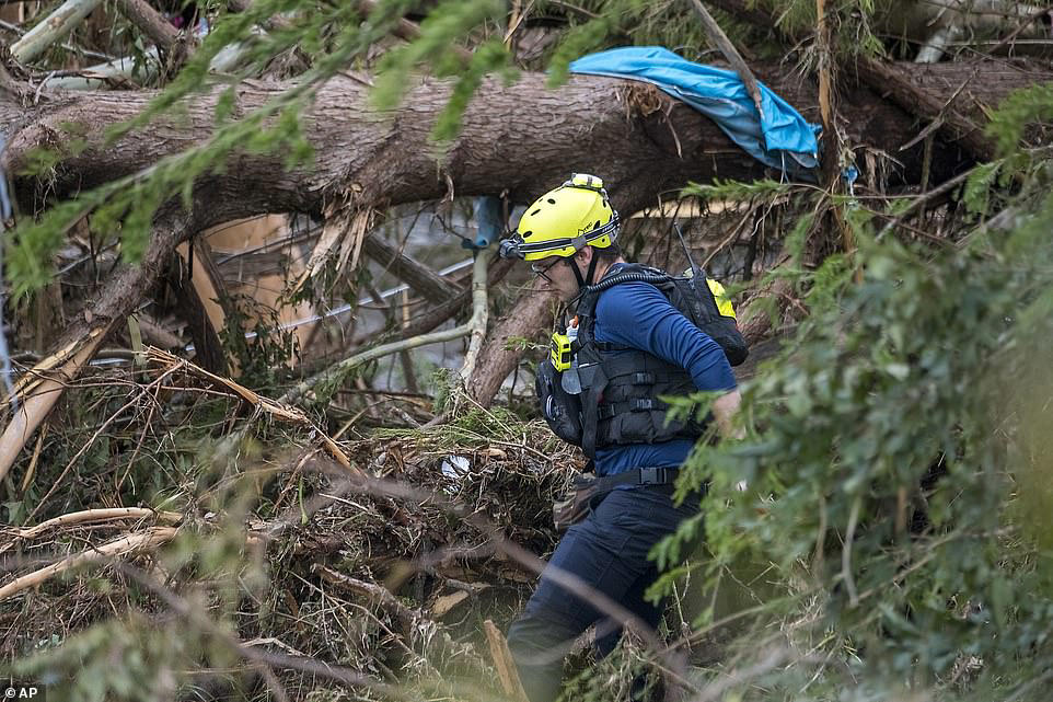 Kerrville DNA ID effort as Texas flood toll surpasses 100