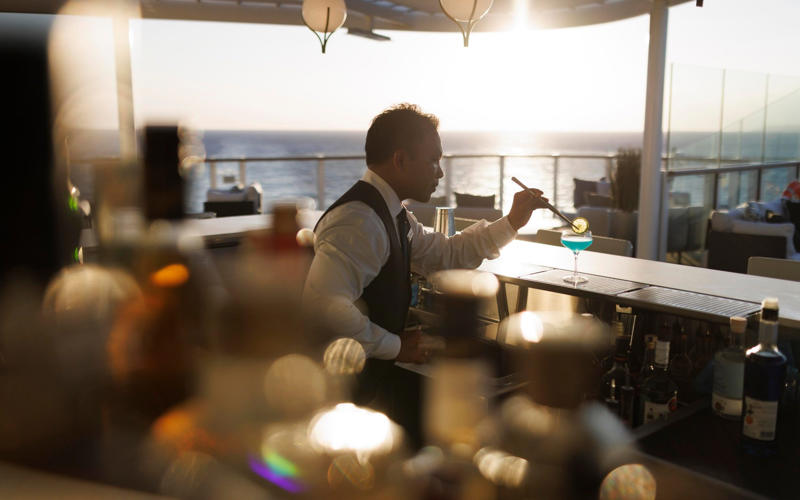 1. Where does Silversea cruise?, 2. Who does Silversea appeal to?, 3. Silversea’s fleet, Silver Ray (728 passengers), Silver Nova (728 passengers), Silver Dawn (596 passengers), Silver Muse and Silver Moon (596 passengers), Silver Shadow and Silver Whisper (392 passengers), Silver Spirit (608 passengers), Expedition, Silver Endeavour (220 passengers), Silver Wind (274 passengers), Silver Cloud (254 passengers on non-polar cruises; 200 in polar regions), Silver Origin (100 passengers), 4. Loyalty scheme, 5. Access for guests with disabilities