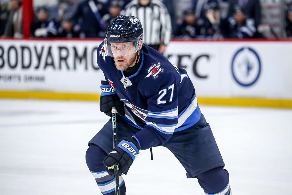 Nikolaj Ehlers (Carolina Hurricanes) Brandon Tanev (Utah Mammoth), Cody Ceci es, Nico Sturm (Minnesota Wild), Adam Gaudette (San Jose Sharks), Evgenii Dadonov (New Jersey Devils), Andrew Mangiapane (Edmonton Oilers), Anthony Mantha (Pittsburgh Penguins), Gustav Nyquist (Winnipeg Jets), Brent Burns (Colorado Avalanche), Nikolaj Ehlers (Carolina Hurricanes)
