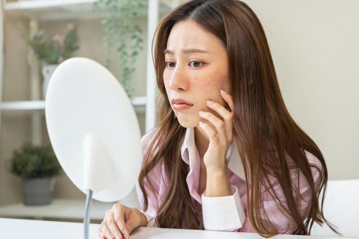 ①体内リズムを整える, ②睡眠リズムを整える, ③骨の健康を保つ, ⑤免疫力の適正化, ①長時間、きつい太陽光を浴びることで日焼けを発症する, ②しみ、しわ、たるみなど、肌の老化を早める