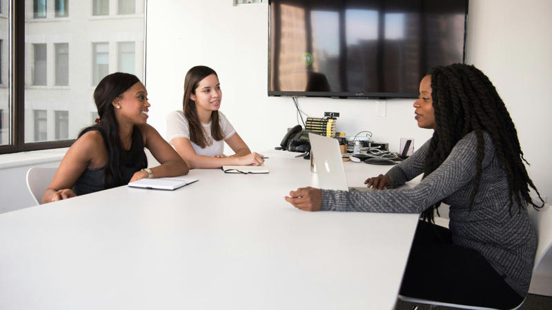 2. Blunt Intentions 1. Go in Unprepared, 2. Blunt Intentions, 3. Not Ask Questions, 4. Show Up Late, 5. Unprofessional Attire, 6. Rambling, 7. Bad Mouth Employers, 8. Curt Answers, 9. Cursing, 10. Memorizing a Script, 1. Balance Yourself, 2. Confidence, 3. Do Your Research, 4. Ask the Right Questions, 5. Mention Their Values, 6. Be Yourself, 7. Practice a Good Intro, 8. Bring Your Resume, 9. Eye Contact, 10. Send a Thank You Email