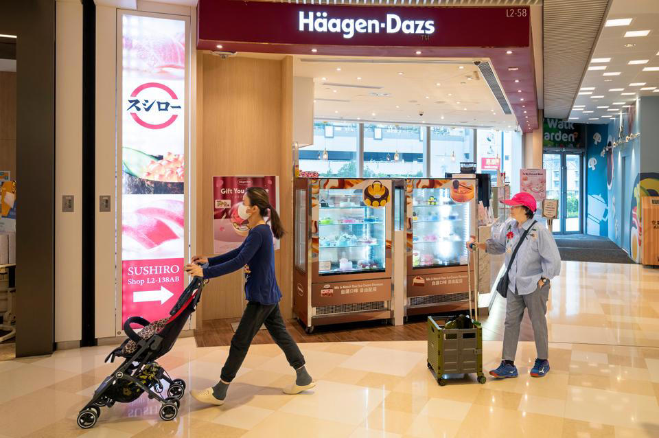 「特別な日」のアイス, スタバ、ハーゲンダッツ…米「高級」ブランドの不振, 日本市場との共通点と違い, スタバとハーゲンダッツの共通点, 古くて不透明なマーケティング戦略, ハーゲンダッツとスタバは似た運命をたどるのか