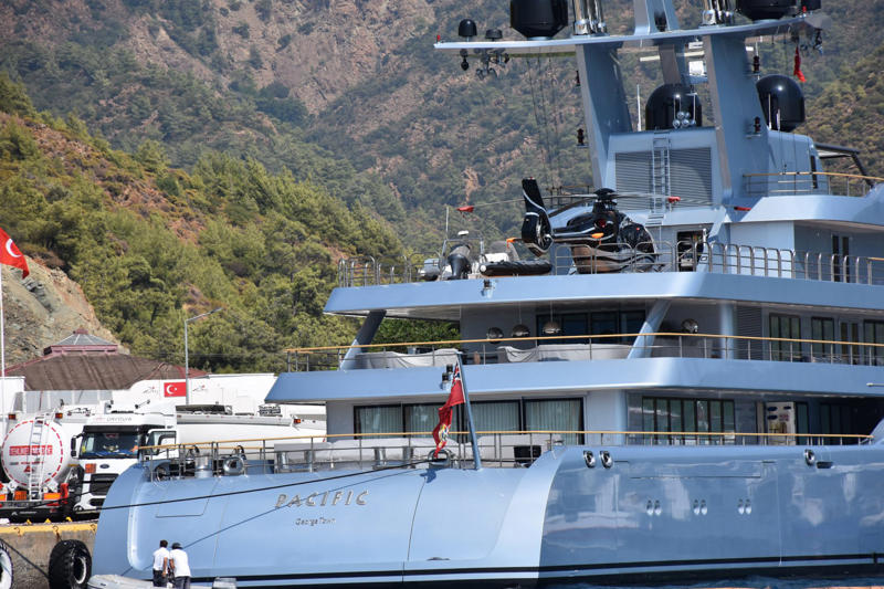 Pacific Exclusivity on the high seas, Enjoying the ‘sweet nothingness’ while sailing..., Queen of Italy, A. Hamilton, Flying Fox, Lionheart, Al Lusail, The Rising Sun, TM Blue One, Al Mirqab, Sailing Yacht A, Infinity Nine, Triple Seven, Mayan Queen IV