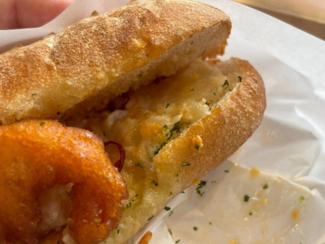 ・スタミナ切れの救世主（メシア）, ・レモンスカッシュ、見た目はほぼレモンサワー, ・焼きたてサンドで、ガーリックがガツン, ・スタミナはチャージできたが、代償もあった