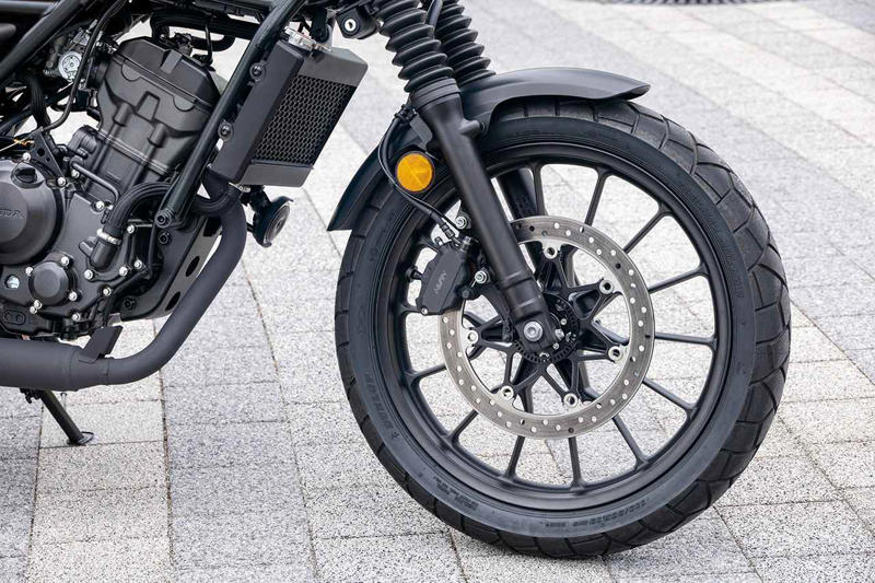 ホンダ「CL250」インプレ（太田安治）, ホンダ「CL250」カラー・人気投票, ホンダ「CL250」ライディングポジション・足つき性, ホンダ「CL250」各部装備・ディテール解説, ホンダ「CL250」主なスペック・燃費・生産国・価格