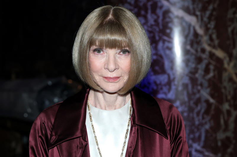 She is not leaving Vogue entirely Anna Wintour will no longer be editor-in-chief of Vogue, Resigns after 37 years, She is not leaving Vogue entirely, Retains her management positions, A new publishing figure, Her activities, Tennis and theatre editor, Very influential in the fashion world, Revitalised Vogue US, Important changes, The first man on the cover, 'The Devil Wears Prada', was that you?, Organiser of the MET Gala, Her role as a grandmother