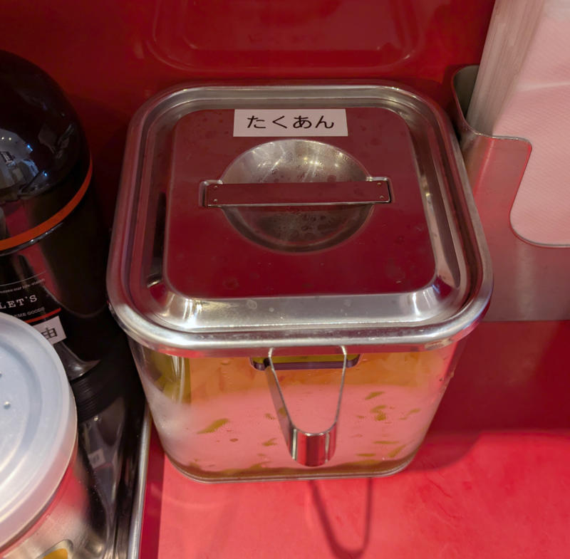 ・10店同時オープン, ・背脂黒ラーメン, ・たくあんの使いどころ, ・この貼り紙は……, ・今回訪問した店舗の情報
