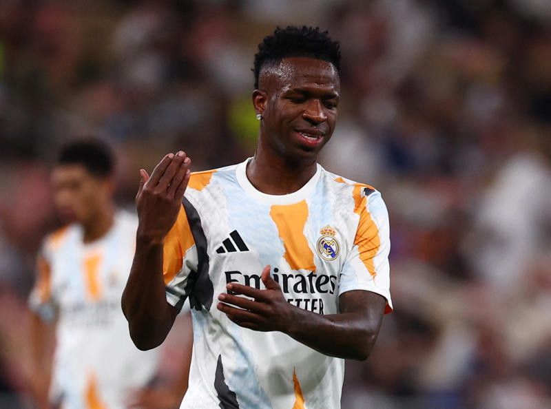 Latest transfer news headlines, Done deal!, Mosquera to complete Arsenal move, Bayern consider Arsenal duo, Done deal!, No breakthrough in Vinicius talks, Liverpool turn focus to new striker, Arsenal could wait for further signings, Liverpool to enter Mateta race, West Ham consider Elliott move, Mosquera set for Arsenal medical, Chelsea still interested in Garnacho, Fenerbahce keen on Rashford, Gyokeres to Arsenal in danger?, Gunners set to turn to Eze, Man Utd make Tolisso enquiry, Sneijder Jr signs first pro deal, Bakayoko set for Bundesliga, Race on for Rios, Mosquera confirms Valencia exit, Porto interested in Taylor, Cairney pens new Fulham contract, Ter Stegen not in Flick plans, PSG join Real in race for Liverpool star, Mbeumo returns to Brentford training, Jesus appointed new Al-Nassr manager, More on Ekitike, Fernandez joins Madrid, Newcastle lodge Ekitike bid, Milan announce Modric, Mamardashvili reacts to 'special' Liverpool debut, Forest lodge complaint over Spurs' Gibbs-White approach, Coventry due millions in Gyokeres sell-on fees, Modric takes AC Milan No14 after medical, Brentford see Hutchinson as Mbeumo replacement, Kudus risks Hammers fans wrath, Leicester and QPR agree compensation over Cifuentes, Eze to Arsenal latest with Gyokeres and Mosquera deals close, Sunderland and West Ham vying for Leicester playmaker, United preparing £26m bid for Colombian midfielder, Sesko's agent contacts four Premier League suitors, Villa loan full-back to Leipzig again, Petrovic has Bournemouth medical today, Liverpool want more than £45m for Konate, Forest target chooses RB Leipzig, Brentford could replace Mbeumo with Hutchinson, Madueke completes Arsenal move, Who are the Premier League's big spenders so far?, Liverpool eyeing big Vini Jr bid, Newcastle and Man Utd lead Ekitike race, Darren Fletcher to lead United U18s, Gyokeres to Arsenal latest, Liverpool meet with Mateta, Madueke having Arsenal medical today, Rashford rejects Saudi move, Arsenal 'increasingly confident' of Nwaneri extension, Al Hilal want Watkins, Vlahovic to snub United for AC Milan, Gibbs-White back at Forest, Arsenal agree Mosquera deal, Bayern could target £20m Trossard, £19m West Ham centre-back target flies to London, Garnacho excluded from United pre-season squad, Travers medical today, DONE DEAL, Arsenal eye Eze deal, Gibbs-White set for Forest return, Arsenal working on Mosquera deal, Neom SC to sign Xhaka, Chelsea prize money, Gyokeres update, Arsenal set to commence Nwaneri contract talks, DONE DEAL, Mosquera to Arsenal, Garnacho rejects Al Nassr move, West Ham target Liverpool duo, Spurs eye Esteve, Arsenal 'completing' Gyokeres move, Battle for Palhinha, Petrovic set for Bournemouth medical, Sunderland eye Ramsdale, Kiwior no longer part of Arteta's plans, Ferguson 'chooses' Roma, Bizot set for Villa, Arsenal set to commence Nwaneri contract talks, West Ham close in on new signing, Arsenal 'setback' in Gyokeres pursuit, Arsenal to Madueke update, Man Utd braced for Barca approach for Rashford, Spurs hope over Gibbs-White, Arsenal target Gyokeres as part of TRIPLE deal, Fenerbahce rule out move for Spurs midfielder, Garnacho rejects Al Nassr move, Totteham latest on Gibbs-White, Benfica target cut-price Joao Felix deal, Chelsea set Nkunku price, PSG want Fulham ‘crown jewel’