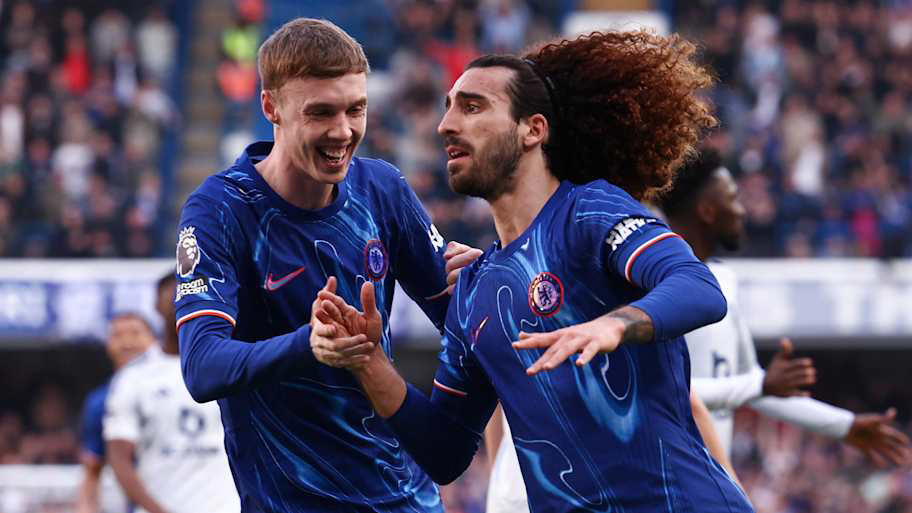 25. Lewis Hall, 24. Caio Henrique, 23. Ian Maatsen, 22. Nuno Tavares, 21. Miguel Gutiérrez, 20. Raphaël Guerreiro, 19. Destiny Udogie, 18. Andrea Cambiaso, 17. Andrew Robertson, 16. Álvaro Carreras, 15. Tino Livramento, 14. Jorrel Hato, 13. Rayan Aït-Nouri, 12. Myles Lewis-Skelly, 11. Ferland Mendy, 10. Antonee Robinson, 9. Theo Hernandez, 8. Marc Cucurella, 7. Alejandro Grimaldo, 6. Milos Kerkez, 5. Alejandro Balde, 4. Alphonso Davies, 3. Federico Dimarco, 2. Joško Gvardiol, 1. Nuno Mendes