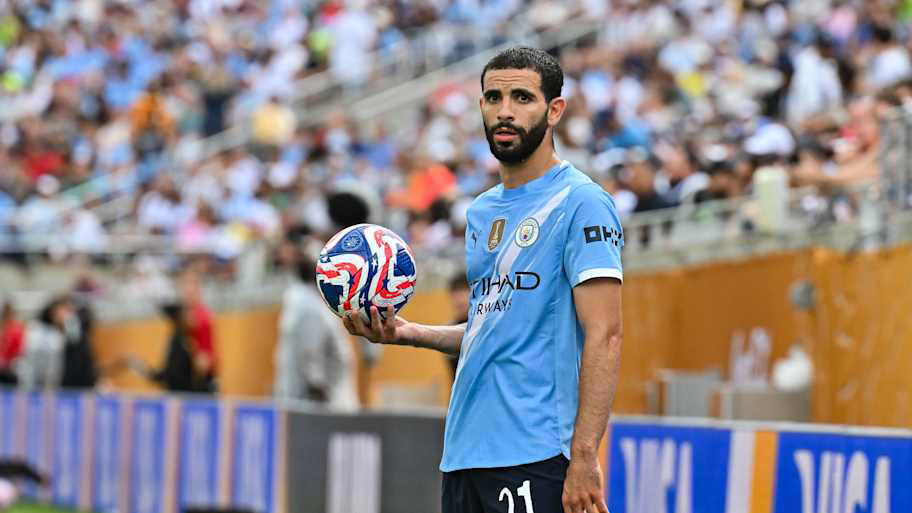 25. Lewis Hall, 24. Caio Henrique, 23. Ian Maatsen, 22. Nuno Tavares, 21. Miguel Gutiérrez, 20. Raphaël Guerreiro, 19. Destiny Udogie, 18. Andrea Cambiaso, 17. Andrew Robertson, 16. Álvaro Carreras, 15. Tino Livramento, 14. Jorrel Hato, 13. Rayan Aït-Nouri, 12. Myles Lewis-Skelly, 11. Ferland Mendy, 10. Antonee Robinson, 9. Theo Hernandez, 8. Marc Cucurella, 7. Alejandro Grimaldo, 6. Milos Kerkez, 5. Alejandro Balde, 4. Alphonso Davies, 3. Federico Dimarco, 2. Joško Gvardiol, 1. Nuno Mendes