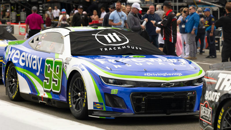 6. Motorsport: F1 And NASCAR Still Rely Exclusively On Gas Engines 1. EV Sales Surpassed 14 Million Units Globally In 2023, 2. Tesla Model Y Became The World’s Best-Selling Car, 3. Norway Reached Over 90% EV Market Share, 4. Charging Stations Now Outnumber Gas Stations In Key Cities, 5. California To Ban New Gas Car Sales By 2035, 6. Legacy Automakers Shifting Billions Toward EV Lineups, 7. EVs Now Cheaper To Maintain Than Gas Cars, 8. 1 In 5 Cars Sold In China Is Fully Electric, 9. EV Tax Credits Driving Record Adoption In The U.S., 10. Automakers Launching EV-Only Brands, 1. Global Gas Car Fleet Still Over 1.3 Billion Vehicles, 2. Gas Car Infrastructure Still Dominates Rural And Developing Areas, 3. Used Gas Cars Still Outsell Used EVs By 4 To 1, 4. Gas Trucks And SUVs Remain Top Sellers In The U.S., 5. Oil Companies Investing In Synthetic Fuels For Gas Cars, 6. Motorsport: F1 And NASCAR Still Rely Exclusively On Gas Engines, 7. Gas Cars Have Longer Driving Range In Most Real-World Scenarios, 8. Millions Of Drivers Live Where EV Charging Is Impractical, 9. Classic Car Culture Still Centered Around Internal Combustion, 10. Global Gasoline Demand Still Rising In Many Emerging Markets