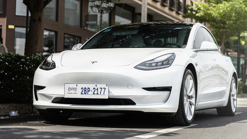 11. Zero Tailpipe Emissions 1. Lower Fuel Costs Over Time, 2. No Range Anxiety, 3. More Affordable Options, 4. Smaller Battery, Lower Risk, 5. Quicker Fill-Ups, 6. Fewer Charging Concerns, 7. Traditional Driving Feel, 8. Strong Resale Value, 9. Better For Mixed Driving, 10. Ideal For Cold Climates, 11. Zero Tailpipe Emissions, 12. Instant Torque And Acceleration, 13. Lower Maintenance Costs, 14. Federal And State Incentives, 15. Quiet And Smooth Ride, 16. Home Charging Convenience, 17. Long-Term Environmental Impact, 18. Expanding Charging Infrastructure, 19. Tech-Forward Interiors, 20. Great For Short Commutes
