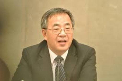 『人民日報』に起きた「異変」, ファーウェイ創業者も1面に登場, 「ハチの一刺し」がXで拡散, 68歳で上海のプールにて急死, 李克強前首相を称える長文記事, 「共青団のホープ」として飛躍, 次期トップ争いで敗北, 「共産党の集団指導を堅持した」, 「異変」が起きた二つの要因