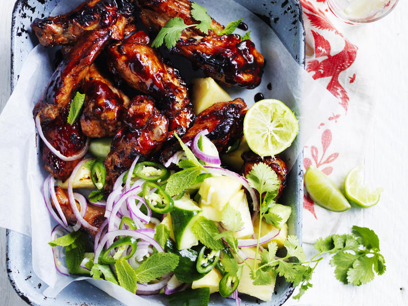 Ingredients, How to make these crunchy chicken wings, Make this chicken wing recipe go futher, More chicken wing recipes