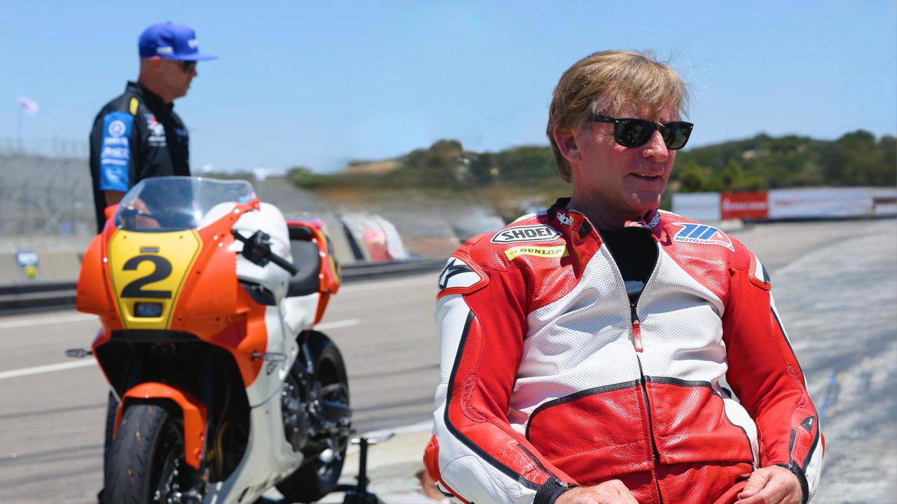 伝説のライダーのための特別仕様・XSR900GPで走行！, レジェンドに敬意をこめて贈呈されたヤマハ「XSR900GP」, ウェイン・レイニー パレードランの動画・写真, ヤマハ「XSR900GP」の関連記事