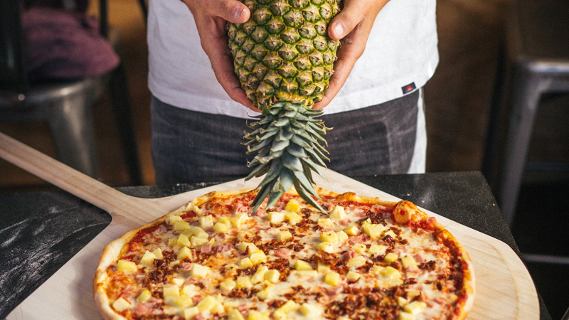 1. Pineapple, 2. Anchovies, 3. Olives, 4. Broccoli, 5. Spinach, 6. Eggplant, 7. Artichokes, 8. Hot Peppers, 10. Corn, 1. Pepperoni, 2. Mushrooms, 3. Onions, 4. Sausage, 5. Bacon, 6. Extra Cheese, 7. Chicken, 8. Green Peppers, 10. Sun-dried Tomatoes