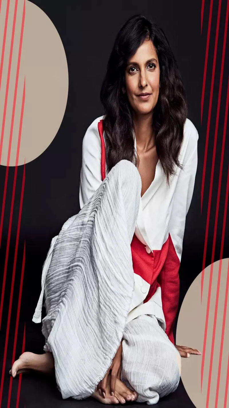 Poorna Jagannathan 7 Tamil-origin actresses dominating Hollywood, Simone Ashley, Charithra Chandran, Maitreyi Ramakrishnan, Anjana Vasan, Poorna Jagannathan, Mindy Kaling, Geraldine Viswanathan