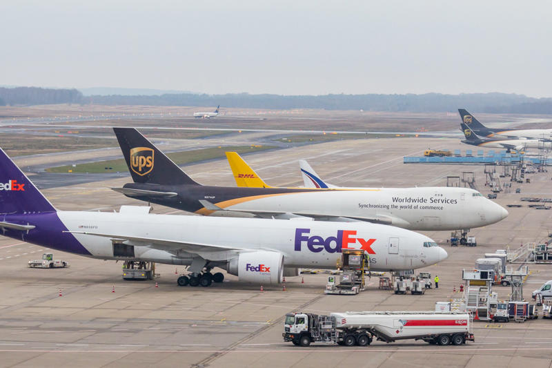 The world’s busiest cargo airports 10. Shanghai, 9. New Delhi, 8. Chicago, 7. Istanbul, 6. Denver, 5. London, 4. Tokyo, 3. Dallas Fort Worth, 2. Dubai, 1. Atlanta, 10. Taipei, 9. Guangzhou, 7. Miami, 6. Incheon, 5. Louisville, 4. Anchorage, 3. Memphis, 2. Shanghai