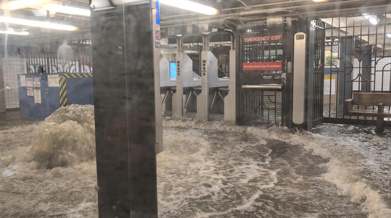 Storm threat lingers in Baltimore, Washington, 2025 is the 'year of the flood', Texas recovery effort could be aided by dry weather, Storms in Midwest could bring flooding, National Hurricane Center eyeing possible storm
