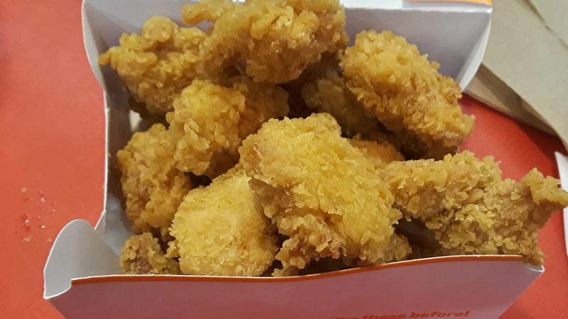 1. McDonald’s, 2. Wendy’s, 3. Burger King, 4. Taco Bell, 5. Chick-Fil-A, 6. Shake Shack, 7. Arby’s, 8. Popeyes, 9. Carl’s Jr, 10. Whataburger, 1. McDonald’s Spicy Buffalo, 2. Chick-Fil-A Polynesian Sauce, 3. Taco Bell Creamy Jalapeño, 4. Burger King Zesty Sauce, 5. Wendy’s Ghost Pepper Ranch, 6. Chick-Fil-A Sweet &amp; Spicy Sriracha, 7. KFC Finger Lickin’ Good Sauce, 8. McDonald’s Honey Mustard, 9. Popeyes Blackened Ranch, 10. Wendy’s Buttermilk Ranch