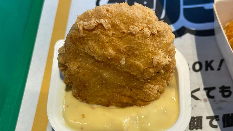 1. McDonald’s, 2. Wendy’s, 3. Burger King, 4. Taco Bell, 5. Chick-Fil-A, 6. Shake Shack, 7. Arby’s, 8. Popeyes, 9. Carl’s Jr, 10. Whataburger, 1. McDonald’s Spicy Buffalo, 2. Chick-Fil-A Polynesian Sauce, 3. Taco Bell Creamy Jalapeño, 4. Burger King Zesty Sauce, 5. Wendy’s Ghost Pepper Ranch, 6. Chick-Fil-A Sweet &amp; Spicy Sriracha, 7. KFC Finger Lickin’ Good Sauce, 8. McDonald’s Honey Mustard, 9. Popeyes Blackened Ranch, 10. Wendy’s Buttermilk Ranch