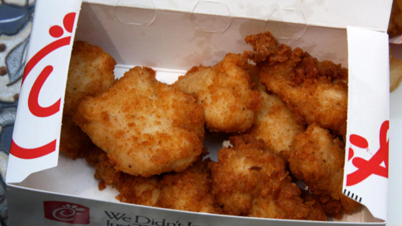 1. McDonald’s, 2. Wendy’s, 3. Burger King, 4. Taco Bell, 5. Chick-Fil-A, 6. Shake Shack, 7. Arby’s, 8. Popeyes, 9. Carl’s Jr, 10. Whataburger, 1. McDonald’s Spicy Buffalo, 2. Chick-Fil-A Polynesian Sauce, 3. Taco Bell Creamy Jalapeño, 4. Burger King Zesty Sauce, 5. Wendy’s Ghost Pepper Ranch, 6. Chick-Fil-A Sweet &amp; Spicy Sriracha, 7. KFC Finger Lickin’ Good Sauce, 8. McDonald’s Honey Mustard, 9. Popeyes Blackened Ranch, 10. Wendy’s Buttermilk Ranch