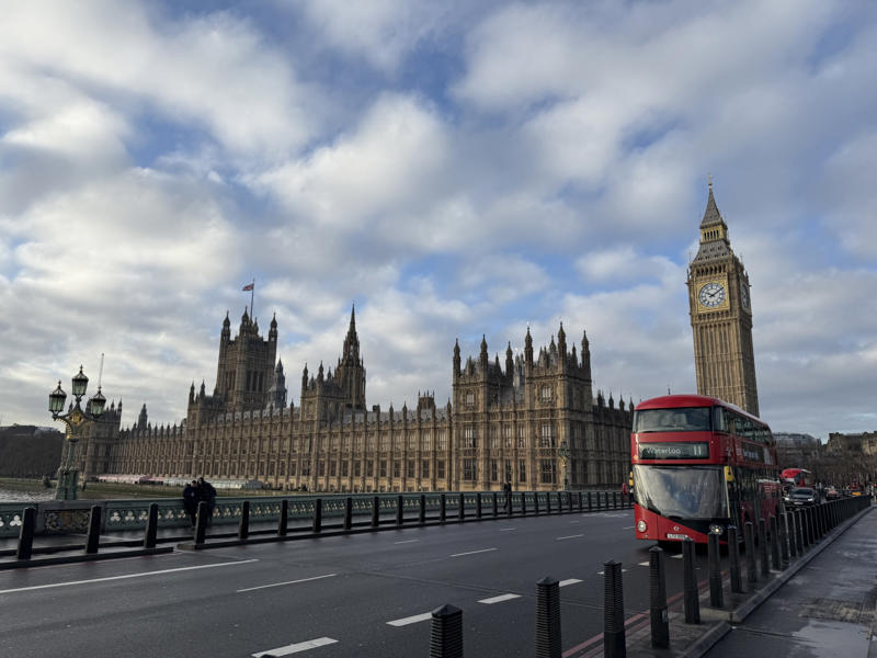 London - Now Tokyo - Now, Rio de Janeiro - Now, Sydney - Now, Los Angeles - Now, Bangkok - Now, London - Now, Rome - Now, Dubai - Now, Singapore - Now, San Francisco - Now, Hong Kong - Now, Madrid - Now, Barcelona - Now