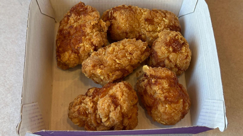 1. McDonald’s, 2. Wendy’s, 3. Burger King, 4. Taco Bell, 5. Chick-Fil-A, 6. Shake Shack, 7. Arby’s, 8. Popeyes, 9. Carl’s Jr, 10. Whataburger, 1. McDonald’s Spicy Buffalo, 2. Chick-Fil-A Polynesian Sauce, 3. Taco Bell Creamy Jalapeño, 4. Burger King Zesty Sauce, 5. Wendy’s Ghost Pepper Ranch, 6. Chick-Fil-A Sweet &amp; Spicy Sriracha, 7. KFC Finger Lickin’ Good Sauce, 8. McDonald’s Honey Mustard, 9. Popeyes Blackened Ranch, 10. Wendy’s Buttermilk Ranch