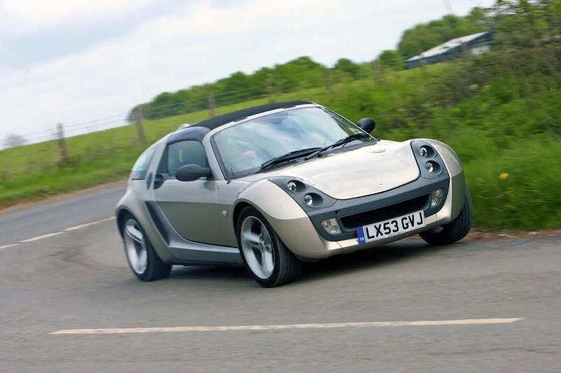 Smart Roadster Toyota Celica, Mazda RX-8, Toyota GT86, Fisker Karma, Ferrari Mondial, DeLorean DMC-12, Honda CR-Z, Hyundai Coupe, Ford Mustang King Cobra, Chevrolet Camaro, Hyundai Veloster, Mitsubishi Eclipse Spider GS, Audi 100 Coupe S, Pontiac Fiero, Mazda MX-30, Mazda MX-5, Volkswagen SP2, Mitsubishi FTO, Porsche 924, Lancia Scorpion, Smart Roadster, Fiat X1/9, Porsche 914, Renault Caravelle, Volkswagen Karmann Ghia (1955), Volvo P1800 (1961)