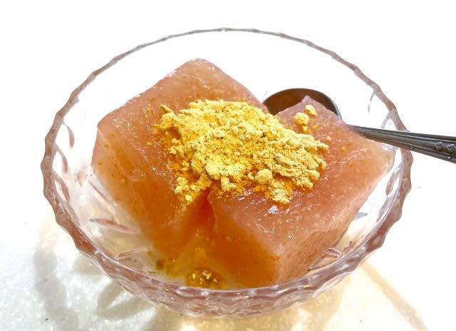 美肌・むくみ・お通じにうれしい！食べるインナーケア習慣, 寒天は、腸活にぴったりなスーパーフード, 内臓が冷えると、腸が疲れやすくなる？, 「ちょうぷるゼリー」の秘密。ファイトケミカル＋寒天の力, 「ちょうぷるゼリー」のレシピ（2人分）, 食後に「おなかのハンズケア」で仕上げの一手を, 夏の腸活は、“食べる”＋“動かす”のWケアで