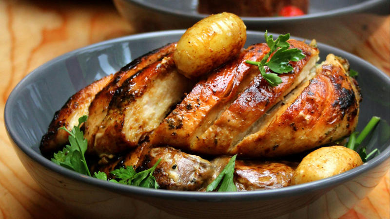 3. Skinless Chicken Breast 1. Cheese, 3. Butter, 4. Ice Cream, 6. Coconut Oil, 7. Brownies, 8. Whipped Cream, 9. Coffee Creamer, 10. Cakes, 1. Mushrooms, 3. Skinless Chicken Breast, 4. Cottage Cheese, 5. Egg Whites, 6. Haddock, 7. Quinoa, 8. Sweet Potatoes, 9. Fresh Fruit, 10. Shrimp