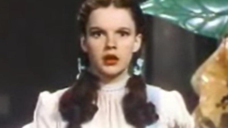 9. Judy Garland 1. Wolfgang Amadeus Mozart, 2. Thomas Jefferson, 3. Edgar Allan Poe, 4. Oscar Wilde, 5. Friedrich Nietzsche, 6. Nikola Tesla, 7. Benedict Arnold, 8. Bela Lugosi, 9. Judy Garland, 10. Bram Stoker, 11. Sammy Davis Jr., 12. Herman Melville, 13. Vincent van Gogh, 14. Franz Kafka, 15. Emily Dickinson, 16. H.P. Lovecraft, 17. Antonio Vivaldi, 18. John Keats, 19. Emily Brontë, 20. Michael Jackson