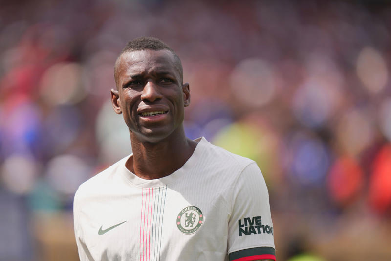 Transfer news, rumours and latest done deals, Chelsea update, Liverpool advancing on Ekitike deal, Inter in for Lookman?, Liverpool submit bid for Ekitike, More on Newcastle-Ekitike, Newcastle cool Ekitike interest and move to Wissa, Liverpool transfer news: Alexander Isak, Hugo Ekitike, Jean-Philippe Mateta and more, Teddy Sheringham upset by ‘soul-destroying’ Man Utd and Marcus Rashford saga, Fulham want to re-sign Nelson, Club World Cup star set for Wolves medical, Arsenal still chasing Eze despite Madueke interest, Chelsea leading the race for Hato, Bournemouth holding firm on Illia Zabarnyi asking price despite PSG interest, McAtee assessing options ahead of new season, Premier League clubs continue to be linked to Rodrygo, Bayern see £47.4m bid rejected for Stuttgart striker, Sunderland eye bold Xhaka move, Villa one of three Premier League clubs monitoring Garnacho, Alexander Isak and the difficult choice Newcastle must make, Garnacho and Jackson in Man Utd-Chelsea swap deal?, Manchester United monitoring Nicolas Jackson?, 'Newcastle want to pair Isak and Ekitike amid Liverpool interest', Liverpool reveal Luis Diaz plan after rejecting Bayern Munich bid, Liverpool make approach for Hugo Ekitike amid Newcastle interest