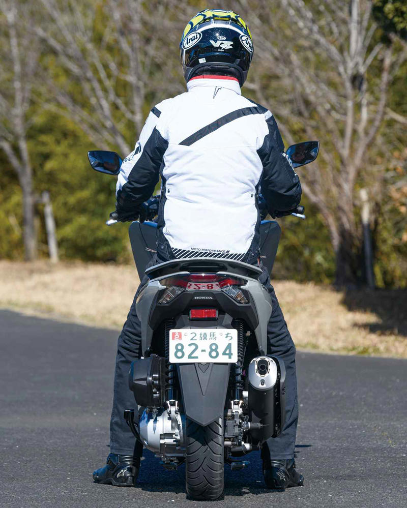ホンダ「PCX」インプレ（太田安治）, ホンダ「PCX」カラー・人気投票, ホンダ「PCX」ライディングポジション・足つき性, ホンダ「PCX」各部装備・ディテール解説, ホンダ「PCX」主なスペック・燃費・製造国・価格, ホンダ「PCX」関連のおすすめ記事