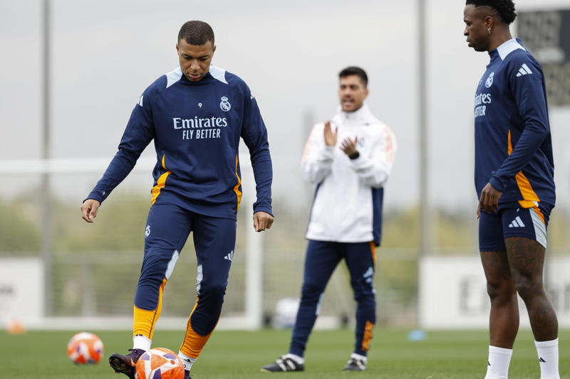 An off-market request Real Madrid without Vini?, An unexpected change, Was there an agreement?, An off-market request, A lot of competition, More and more stars, A season of ups and downs, There are attitudes that are not liked, How much would Vini's transfer cost?, The face of Saudi Arabian football