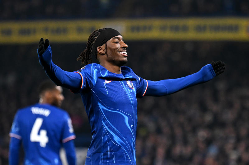 Latest transfer news headlines, King pens new Fulham deal, Irankunda completes Watford medical, Staniforth pens new Villa deal, Leeds reach Stach agreement, Arias set for Wolves medical, Chelsea make Rogers 'top target', Liverpool advance on Ekitike, West Ham register Tavernier interest, Juve hold Rashford interest, Roma bid for Rios, Sunderland eyeing midfielders, Garnacho's Premier League preference, Sunderland ready Mundle contract, Man Utd set Antony price tag, Liverpool in pole for Rodrygo, Real consider Vinicius sale, Liverpool make Ekitike approach, Man Utd eye stunning swap, Man Utd Mbeumo pursuit stalls, Fresh Gyokeres twist, Mac Allister turns down Bayern, Juventus pushing for Sancho, Milan interest in Mateta, Barcelona's new No10, Chelsea leading Hato race, Update on Liverpool pursuit of Isak, Man United keen on shock Chelsea swap, Sheringham: Rashford does not deserve Barcelona, Fulham keen on Nelson, Palace open to Trossard plus cash for Eze, United view sell-on clauses as possible PSR strategy, Man Utd lead Everton in Douglas Luiz race, City interested in Ter Stegen as Ederson replacement, Newcastle and Brighton consider £50m-rated Antony, Bellingham out for three months after surgery, Three Premier League sides eye Garnacho, Oriol Romeu to be released by Barca, Duran misses first day at Fenerbahce, Watford land Kjerrumgaard, Chelsea target shock Barcelona swoop, Messi finalising new Miami deal, Chelsea make O'Reilly enquiry, West Ham move for Harwood-Bellis, Miami closing in on De Paul, United must sell before they can meet Mbeumo asking price, Luongo on trial at Millwall, Marseille advance on Weah, Done deal! Bournemouth complete Petrovic move, Liverpool 'toying' with the idea of double striker spend, Watkins on Newcastle shortlist, Strasbourg close in on Chelsea pair, Real Madrid 'admire' Cole Palmer, Sunderland face competition for Granit Xhaka, Marseille close in on legend's son, Nottingham Forest drop fresh Gibbs-White hint, Graham Potter eyes City man, Aston Villa look to United for Rashford replacement, Moyes eyes Soucek reunion, United set for academy fire sale, No plans for Nico O'Reilly to leave City, Leeds look to Bundesliga reinforcements, Ashley Young to return to Watford?, Longstaff set for Leeds medical, Luis Diaz 'open' to Liverpool exit, More on Hutchinson, Palmeiras to spend Club World Cup prize money on Richarlison, Brentford bids for Hutchinson rejected, Madueke announcement imminent, Strasbourg set to take on Chelsea pair, Alexander Isak: Liverpool transfer plan emerges 'as £150m Newcastle star encourages bid', Nwaneri agrees four-year Arsenal extension, Chelsea still interested in Garnacho, Brentford trigger Hutchinson release clause, Liverpool consider shock Rashford deal, West Ham consider Elliott move, Luis Diaz tells Liverpool he wants to leave after Bayern bid rejected, Newcastle respond to Liverpool's Isak approach, Saudis make Nunez approach, Arsenal plotting bid for Eze, Sporting reject Arsenal's latest Gyokeres offer, Man Utd interest in Jackson, Nunez to Napoli off, Bayern to rival Arsenal for Eze, Juve nearing Conceicao in blow for Man Utd, Barrenchea set for Benfica, Leeds to sign Longstaff, Atletico to sign Almada, Nwaneri new deal at final stages, Leicester appoint Cifuentes, Man Utd hold 'concrete' interest in Estupinan, Wolves flop set for Brugge, West Ham sign Diouf, Boro consider Ings, Lucca set for Napoli