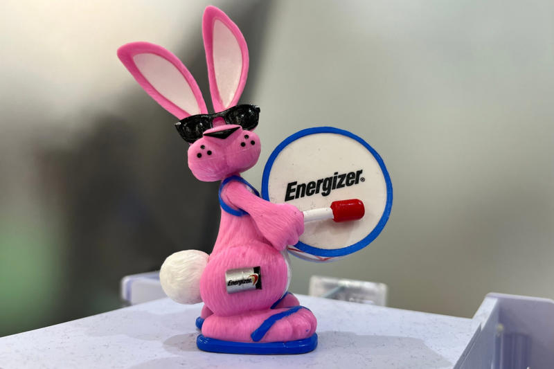 6. The Energizer Bunny 1. The Jolly Green Giant, 2. The Maytag Repairman, 3. The Burger King King, 4. The Pillsbury Doughboy, 5. The Taco Bell Chihuahua, 6. The Energizer Bunny, 7. The Smiling Mr. Clean