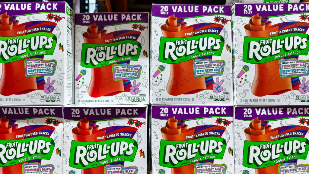 #4: Fruit Roll-Ups #1: Twinkies, #3: Hostess CupCakes, #4: Fruit Roll-Ups, #6: Little Debbie Swiss Rolls, #7: Pudding Cups (Hunt’s or Snack Pack), #9: Peanut Butter and Jelly Sandwich (cut in triangles, what else?), #10: Handi-Snacks (the ones with the red plastic cheese spreader), #12: Marshmallow Pies (Moon Pies), #13: Apple Newtons / Fig Newtons, #15: Planters Cheez Balls (in mini canisters), #16: Zingers, #18: Gushers (late ’80s), #19: Pop-Tarts (in foil wrapper), #21: Capri Sun Pouches, #22: Chewy Granola Bars (Quaker), #24: Chex Mix or Homemade Trail Mix, #25: Butter Cookies (in wax paper), #27: Toaster Pastries (different off-brand Pop-Tarts), #28: Cookies from the School Cafeteria