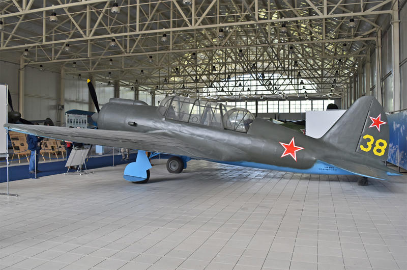 10: Tupolev Tu-116, 9: Sukhoi Su-7, 8: Lavochkin LaGG-3, 7: Silvanskii IS, 6: Mikoyan-Gurevich MiG-23MS, 5: Antonov An-10, 4: Tupolev Tu-144, 3: Yakovlev Yak-38, 2: Sukhoi Su-2 (1937), 2: Sukhoi Su-2, 1: Kalinin K-7