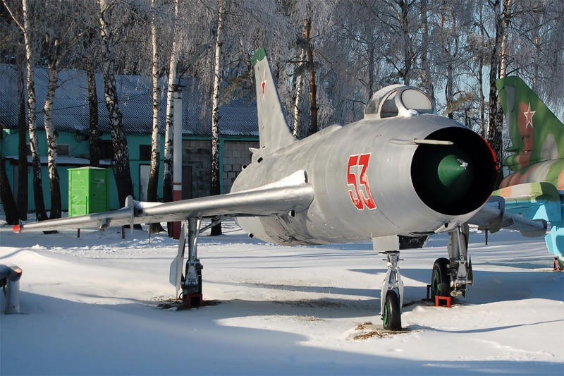 10: Tupolev Tu-116, 9: Sukhoi Su-7, 8: Lavochkin LaGG-3, 7: Silvanskii IS, 6: Mikoyan-Gurevich MiG-23MS, 5: Antonov An-10, 4: Tupolev Tu-144, 3: Yakovlev Yak-38, 2: Sukhoi Su-2 (1937), 2: Sukhoi Su-2, 1: Kalinin K-7