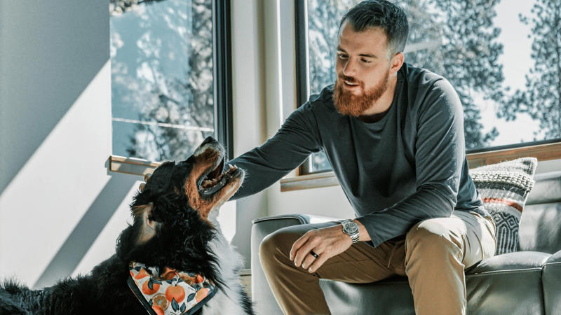 1. Pets Can Lower Your Blood Pressure, 2. Pets Reduce The Risk Of Heart Disease, 3. Pets Aid In Addiction Recovery, 4. Pets Reduce Feelings Of Loneliness, 5. Pets Encourage Daily Physical Activity, 6. Service Animals Aid With Disabilities, 7. Pets Support Immune Development In Children, 8. Pets Promote Routine And Structure, 9. Pets Improve Social Skills In Kids, 10. Pets Regulate Emotional Well‑being, 1. Pets May Transmit Zoonotic Diseases, 2. Pet Care Can Be Expensive, 3. Pets Can Increase Fall Risk For The Elderly, 4. Pets Can Disrupt Sleep, 5. Pets May Cause Stress Or Anxiety, 6. Pets Can Damage Property, 7. Pets Can Worsen Respiratory Conditions, 8. Some Pets Are Risky For Kids, 9. Pets Limit Travel Freedom, 10. Pets Can Bring Ethical &amp; Emotional Dilemmas