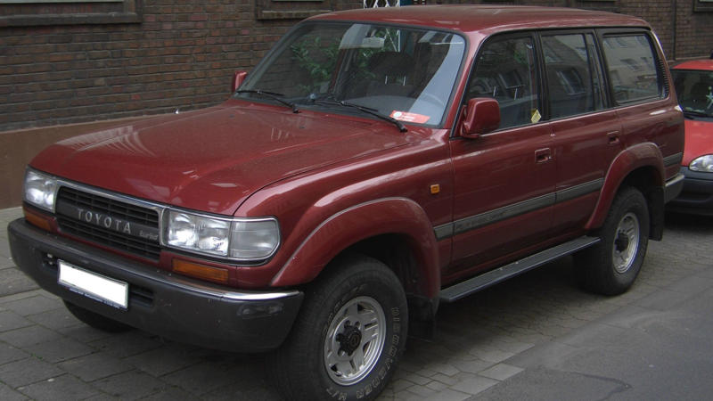 1. Jeep Wrangler (JK), 2. Toyota FJ Cruiser, 3. Ford Explorer (Early 2000s), 4. Suzuki Samurai, 5. Land Rover Defender 90 (Old Gen), 6. Chevrolet Suburban (Pre-2000s), 7. Mitsubishi Montero, 8. Mercedes-Benz G-Class (Pre-2018), 9. Chevrolet Astro Van, 10. Dodge Durango (First Generation), 11. Toyota Land Cruiser (80 Series), 12. Kia Sedona (2000s Models), 13. Nissan Xterra (First Generation), 14. GMC Yukon XL (Early 2000s), 15. Isuzu Trooper, 16. Ford Aerostar, 17. Chrysler Pacifica (First Generation), 18. Hummer H2, 19. Buick Rendezvous, 20. Pontiac Aztek
