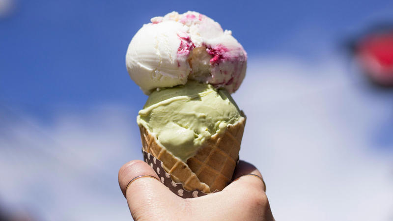 Indulge Wisely This Summer 1. Corn Dog, 2. Ice Cream, 3. Popsicles, 4. Ice Cream Sandwiches, 5. Corn on the Cob, 6. Barbecue Ribs, 7. Milkshakes, 8. Funnel Cake, 9. Deep-Fried Anything, 10. Cotton Candy, 1. Watermelon, 2. Sorbet, 3. Frozen Yogurt, 4. Homemade Popsicles, 5. Berries, 6. Air-Popped Popcorn, 7. Chia Seed Pudding, 8. Frozen Fruit, 9. Homemade Drinks, 10. Veggie Sticks & Hummus Dip