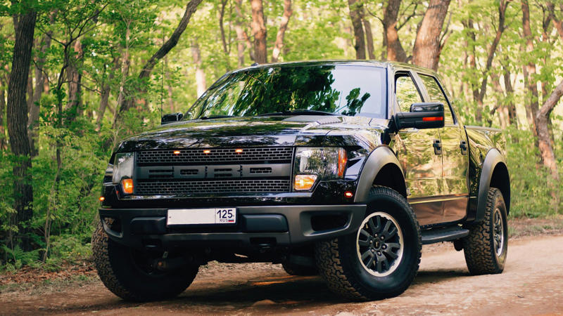 1. Jeep Wrangler Rubicon, 2. Toyota Land Cruiser, 3. Ford Bronco (Badlands or Wildtrak Trim), 4. Land Rover Defender 110, 5. Toyota 4Runner TRD Pro, 6. Ram 2500 Power Wagon, 7. Mercedes-Benz G-Class (G550 or AMG G63), 8. Chevrolet Colorado ZR2, 9. Suzuki Jimny, 10. Lexus GX 460 (with Off-Road Package), 11. Nissan Armada, 12. GMC Sierra AT4X, 13. Ford F-150 Raptor, 14. Toyota Tacoma TRD Off-Road / TRD Pro, 15. Jeep Gladiator Mojave, 16. Isuzu D-Max (Global Model), 17. Mitsubishi Pajero, 18. Rivian R1T, 19. Subaru Outback Wilderness, 20. Volkswagen Amarok (New Gen)