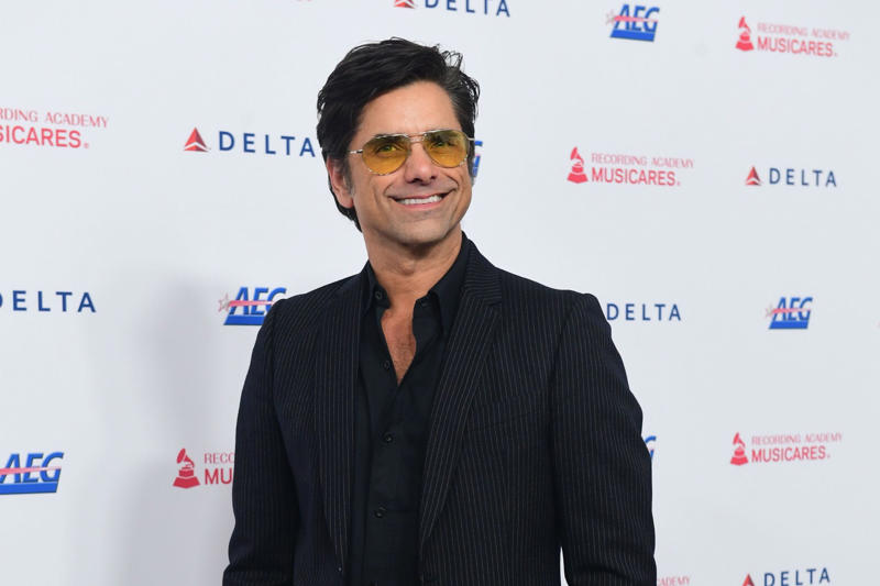 The uncle who doesn’t age (at least publicly) From hospital idol to universal uncle, The golden age of family television, The perm as a cultural identity, The Stamos effect on nineties masculinity, The return of Uncle Jesse, Stamos off the set, The uncle who doesn’t age (at least publicly), Intergenerational pop icon, The cool uncle as an archetype