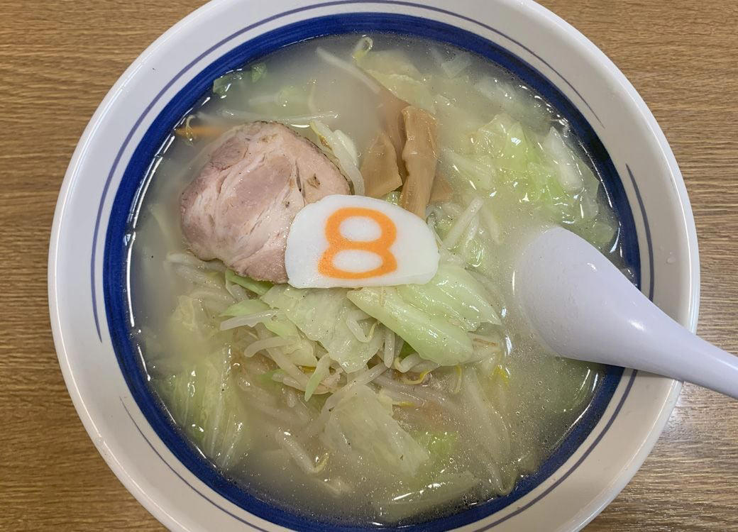 「お腹すいたら、8番いこか」──北陸のソウルらーめんはいつも人生のそばにあった, 北陸で愛されて半世紀──“野菜を主役にした”690円らーめん, 味噌か塩か──8番らーめんに見る“県民性の分かれ道”, 気温35度なら新発売の「冷んやり和だしらーめん」, 8番らーめん、被災11店すべて再開　「懐かしい味が帰ってきた」