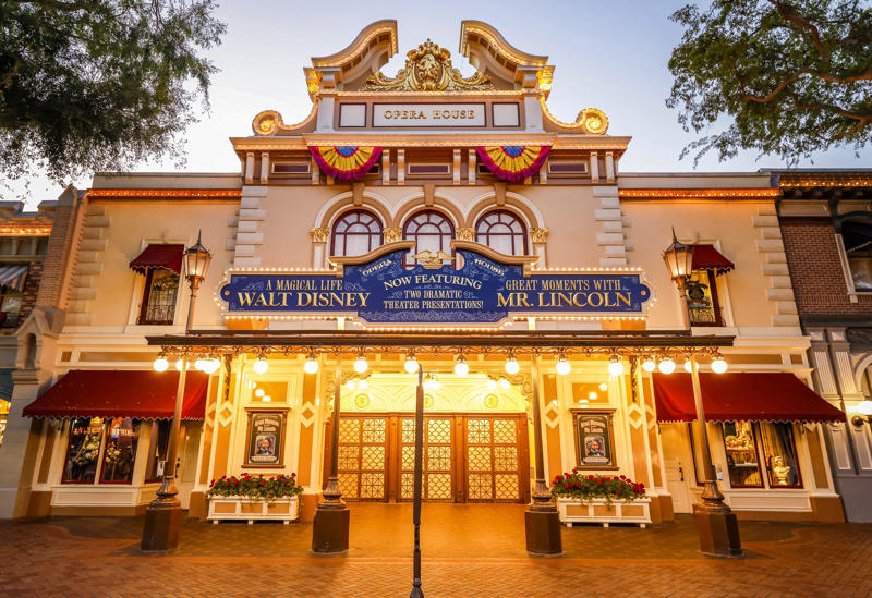 Park history , Inspiration from films , New technology , Listening to guests , 'A special place'