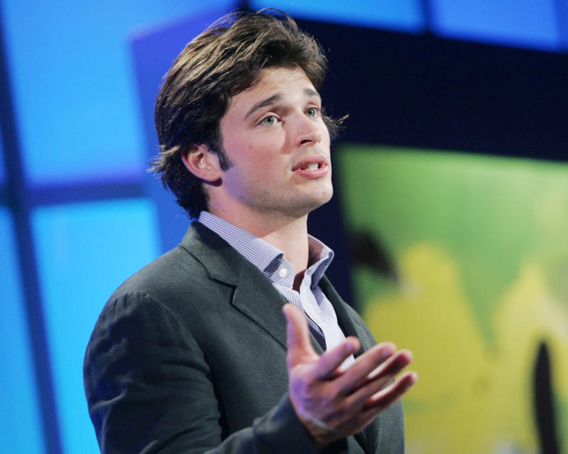 Tom Welling Alien from Kansas, Farm boy turned hero, A symbol of hope, Dual identity, Kirk Alyn, Bud Collyer, George Reeves, Christopher Reeve, Dean Cain, Tom Welling, Brandon Routh, Henry Cavill, Channing Tatum, Tyler Hoechlin, Nicolas Cage