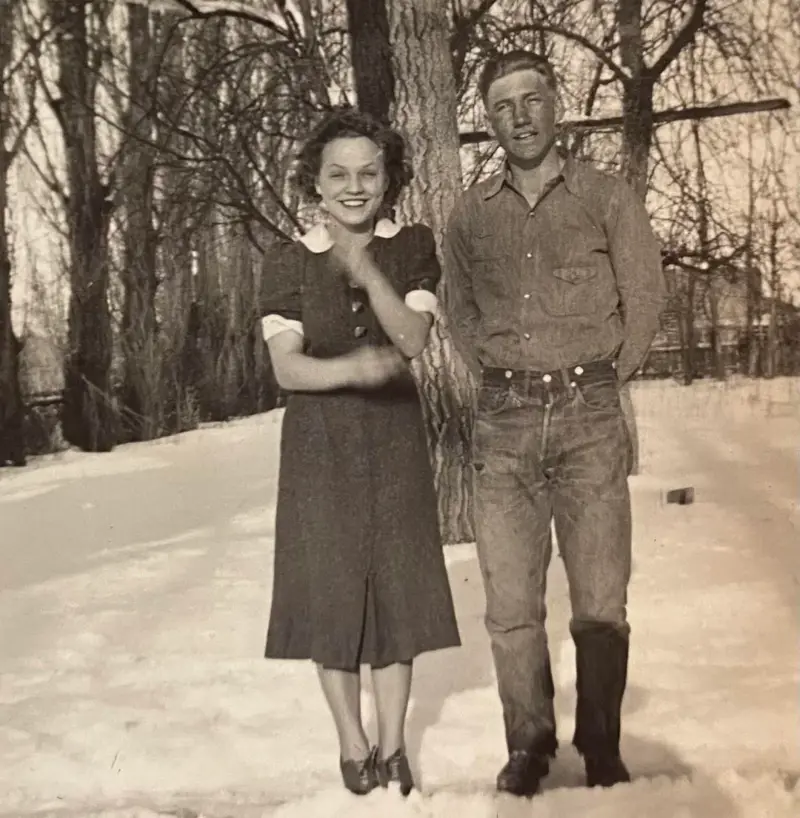 8. ‘My Grandmother on Her First Date in 1936’ 1. Sharing Milkshakes and Smiles at the Soda Fountain, 1956, 2. ‘First Date With My Wife in Okinawa, Japan, 1999’, 3. Who Doesn’t Love a Beachy First Date?, 4. ‘My Parents on Their First Date in 1961’, 5. ‘My Dad and Mom Are on the Left. Mid-1950’s. First Date’, 6. ‘My Mom Falling Into a Stream on My Parents’ First Date, 1978’, 7. ‘My Grandparents’ First Date, 1971′, 8. ‘My Grandmother on Her First Date in 1936’, 9. ‘Couple on a Date in New York City, Circa 1963’, 10. ‘Kids on a Date Eating Popcorn From a Cinema, 1957’, 11. ‘My Mom and Dad on Their First Date, 1979’, 12. ‘Here’s My Dad on His First Date With My Mum in Hong Kong, 1989’, 13. This Couple Was Really Packing on the PDA; We Bet the Chaperone Was Not Pleased, 14. Testing That Chemistry on the Dance Floor, 1940s, 15. ‘My Parents’ First Date, Early ’70s. My Dad Was a G.I. Stationed in the Philippines. Lady in the Back Was My Mom’s Chaperone’, 16. ‘My Grandparents on Their First Date in New York City, 1949’, 17. ‘My Mom and Dad, 1955. This Was Taken at Her House Prior to Their First Date. They Were Married for 60 Years’, 18. ‘My Parents on Their First Date at 19 Years Old in Forest Grove, Oregon, 1950’